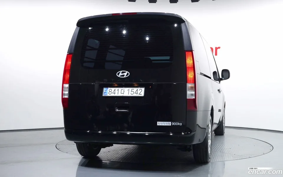 Hyundai Staria HEV 1.6 3 2024 — миниатюра 4