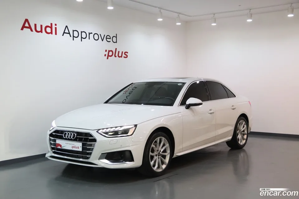 Audi A4 40 TFSI 2023 — фото 1, купить с доставкой в Москву