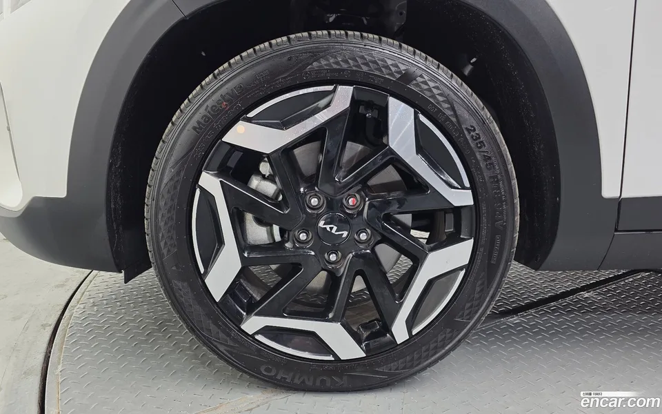 Kia Seltos 1.6 2WD 2024 — миниатюра 2