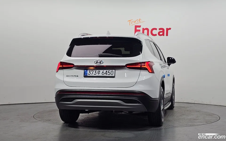 Hyundai SantaFe 2.5T 2WD 2023 — миниатюра 4