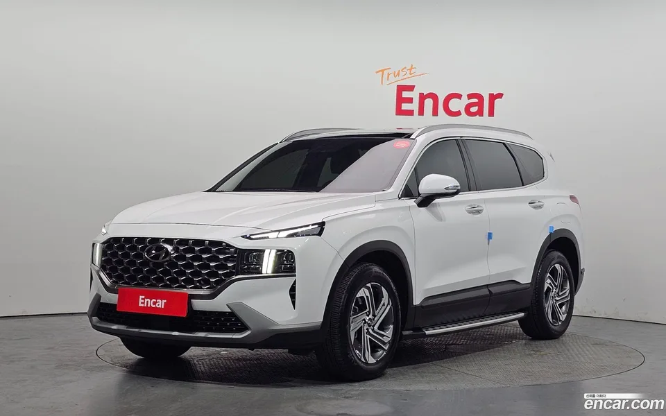 Hyundai SantaFe 2.5T 2WD 2023 — фото 1, купить с доставкой в Москву