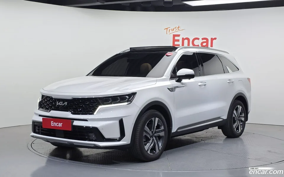 Kia Sorento HEV 1.6 2WD 2023 — photo 1, buy with delivery to Moscow
