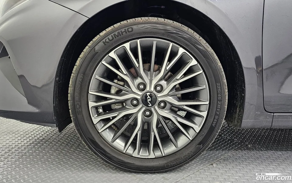 Kia K3 1.6 2022 — thumbnail 2