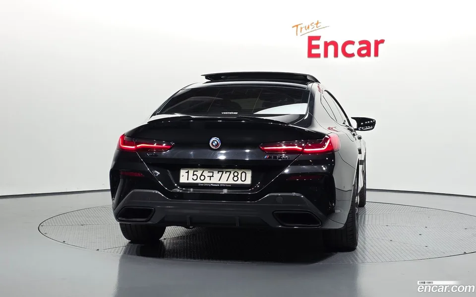 BMW 8 Series M850i xDrive 2022 — миниатюра 4