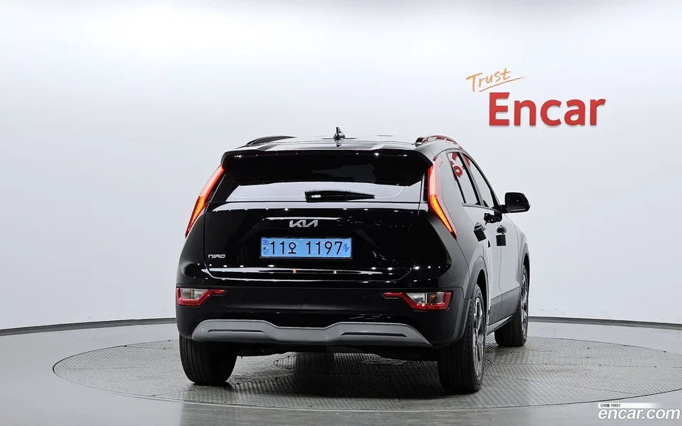 Kia Niro EV 2023 — миниатюра 4