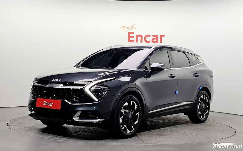 Kia Sportage 1.6 2WD 2022 — фото 1, купить с доставкой в Москву