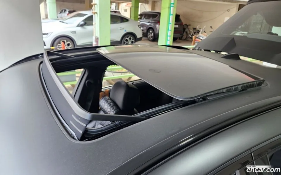 BMW X6 xDrive40i M 2024 — миниатюра 2
