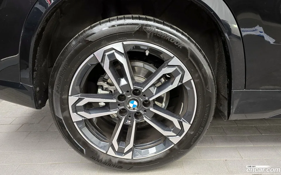 BMW X1 sDrive 18d M 2024 — миниатюра 2
