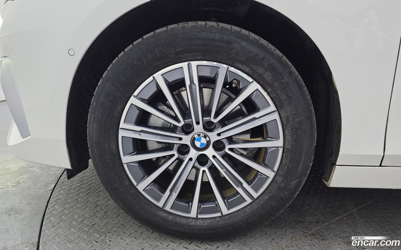 BMW 2 Series Active Tourer 2023 — 2