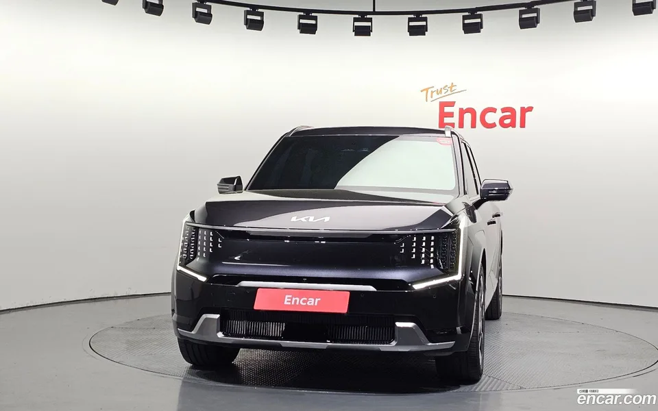 Kia EV9 4WD 2023 — миниатюра 3