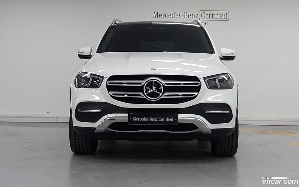 Mercedes-Benz GLE-Class GLE300d 4MATIC 2023 — миниатюра 3
