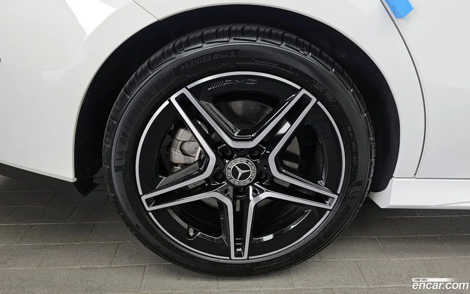 Mercedes-Benz CLA-Class CLA250 4MATIC 2022 — миниатюра 5