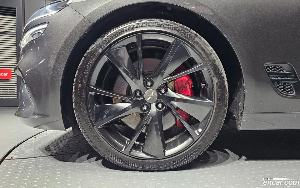 Genesis G70 2.0T 2WD 2022 — миниатюра 2