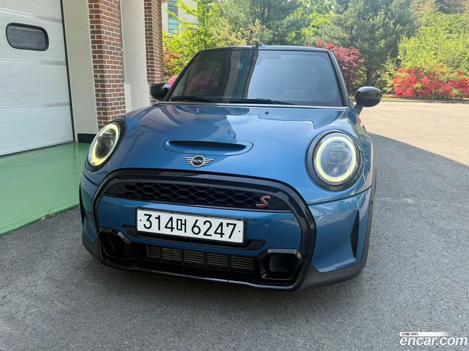 MINI Cooper S Convertible 2023 — thumbnail 3