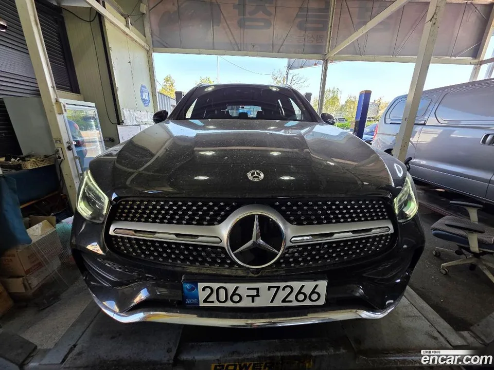 Mercedes-Benz GLC-Class GLC300 4MATIC 2022 — миниатюра 2