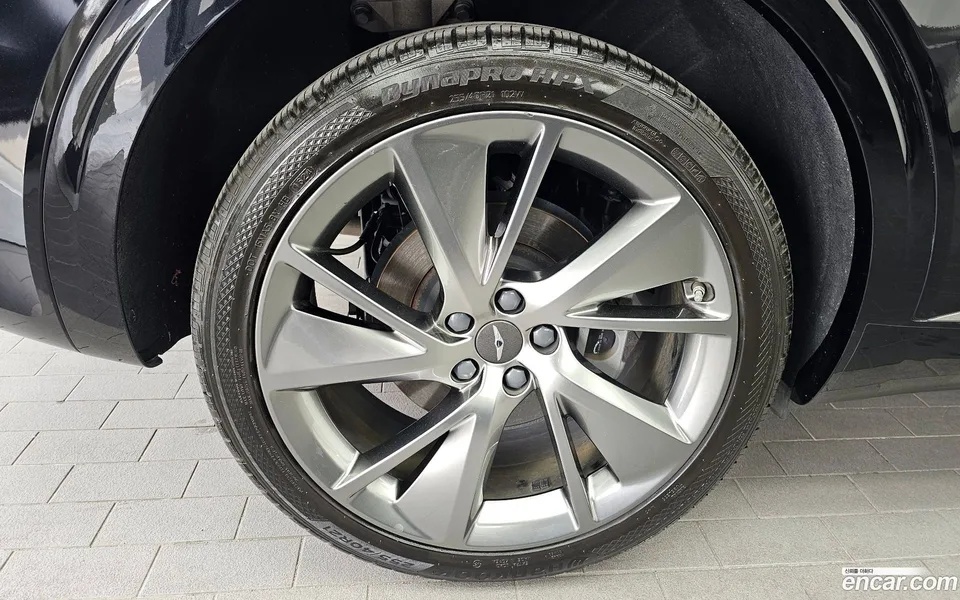 Genesis GV70 2.5T 2WD 2022 — миниатюра 5