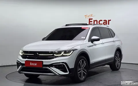 Volkswagen Tiguan Allspace 2023 buy in Moscow