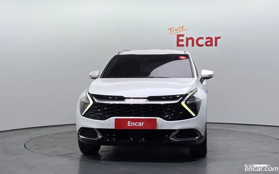 Kia Sportage 2.0 2WD 2022 — миниатюра 3