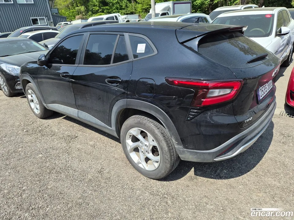 Chevrolet Trax Crossover 1.2 LT 2023 — миниатюра 4