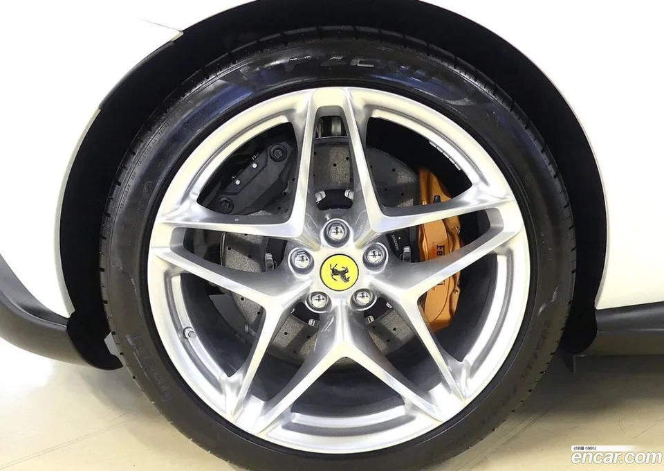 Ferrari Roma 3.9 2024 — миниатюра 2