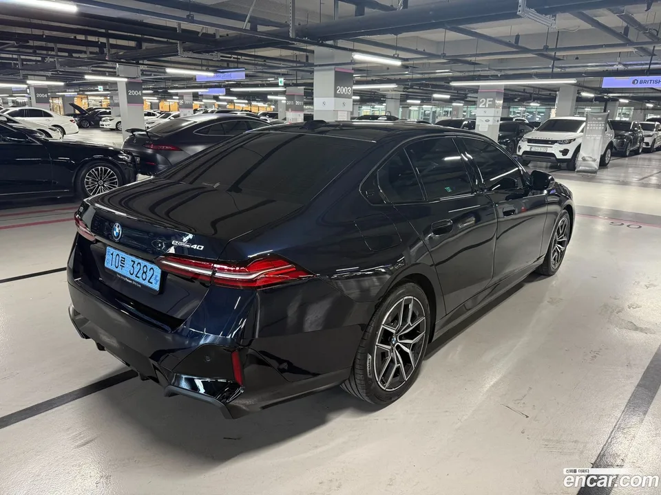 BMW i5 eDrive 40 M 2026 — миниатюра 4