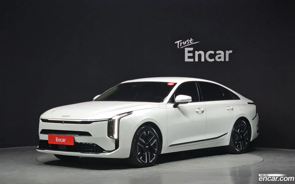 Kia K8 2.5 2WD 2024 — фото 1, купить с доставкой в Москву