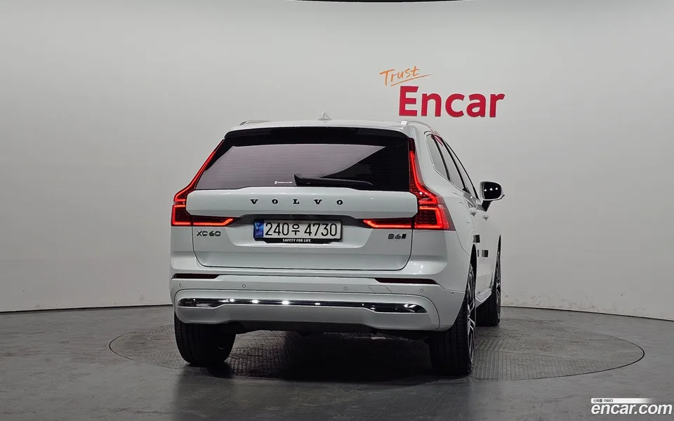 Volvo XC60 B6 2023 — миниатюра 4