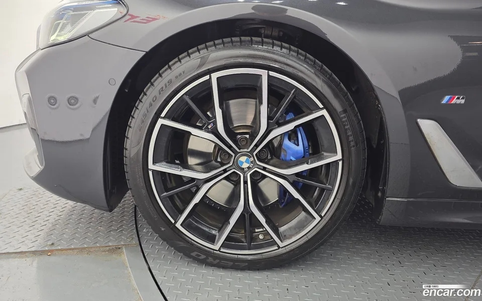 BMW 5 Series 530i M 2023 — миниатюра 5