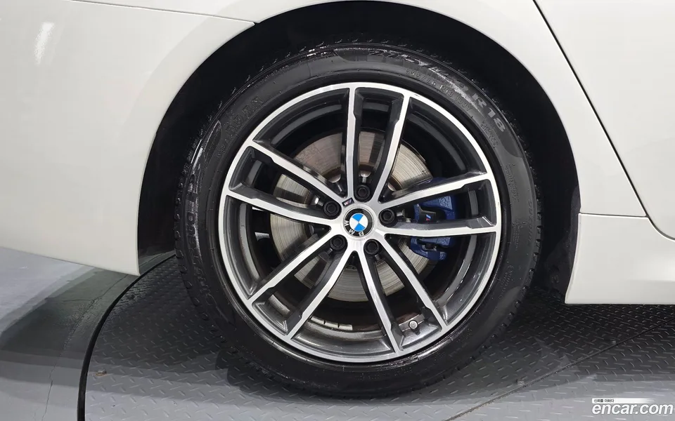 BMW 5 Series 523d M 2023 — миниатюра 5