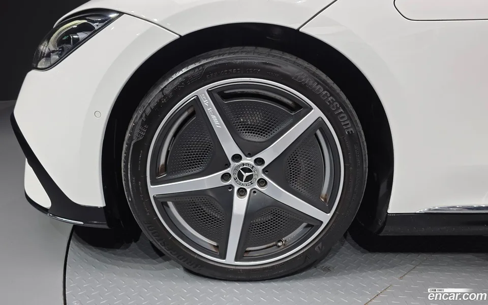 Mercedes-Benz EQE EQE350 4MATIC 2023 — миниатюра 5
