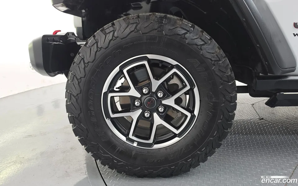 Jeep Wrangler 2.0 4 2024 — миниатюра 2
