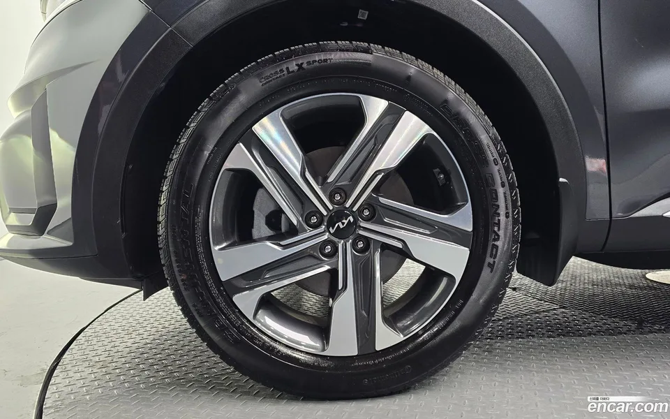 Kia Sorento HEV 1.6 2WD 2023 — миниатюра 2