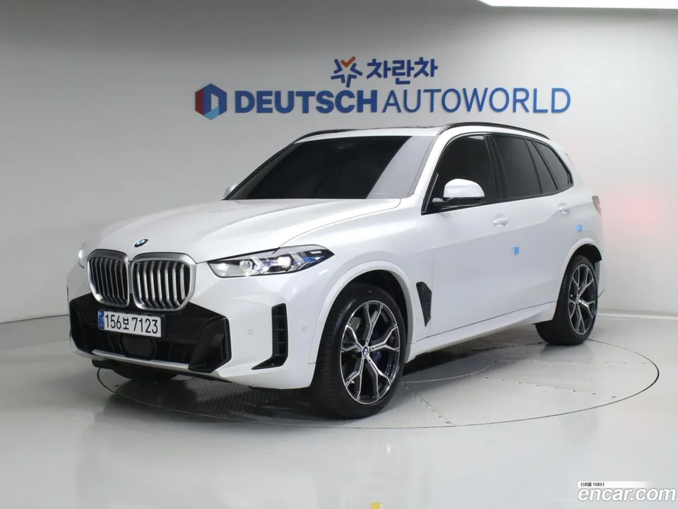 BMW X5 xDrive 40i M 2025 — миниатюра 3