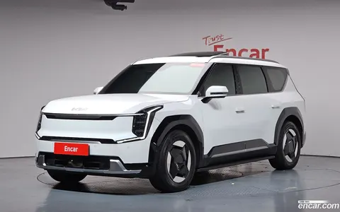 Kia EV9 2024 buy in Moscow
