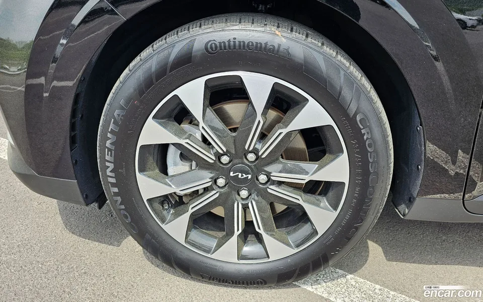 Kia Carnival 9 2023 — миниатюра 2