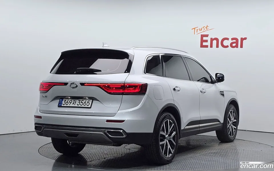 Renault Samsung QM6 2.0 LPe RE 2WD 2022 — миниатюра 2