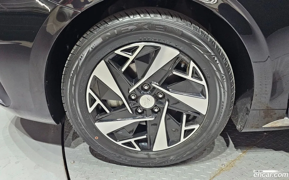 Hyundai Grandeur IG Hybrid 2022 — миниатюра 2