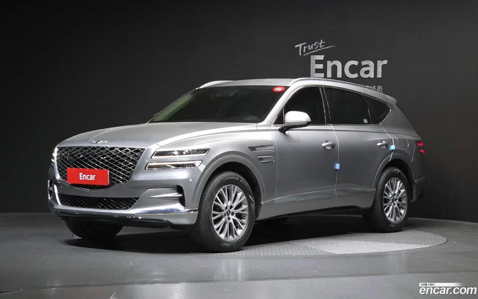 Genesis GV80 2.5T AWD 2022 — фото 1, купить с доставкой в Москву