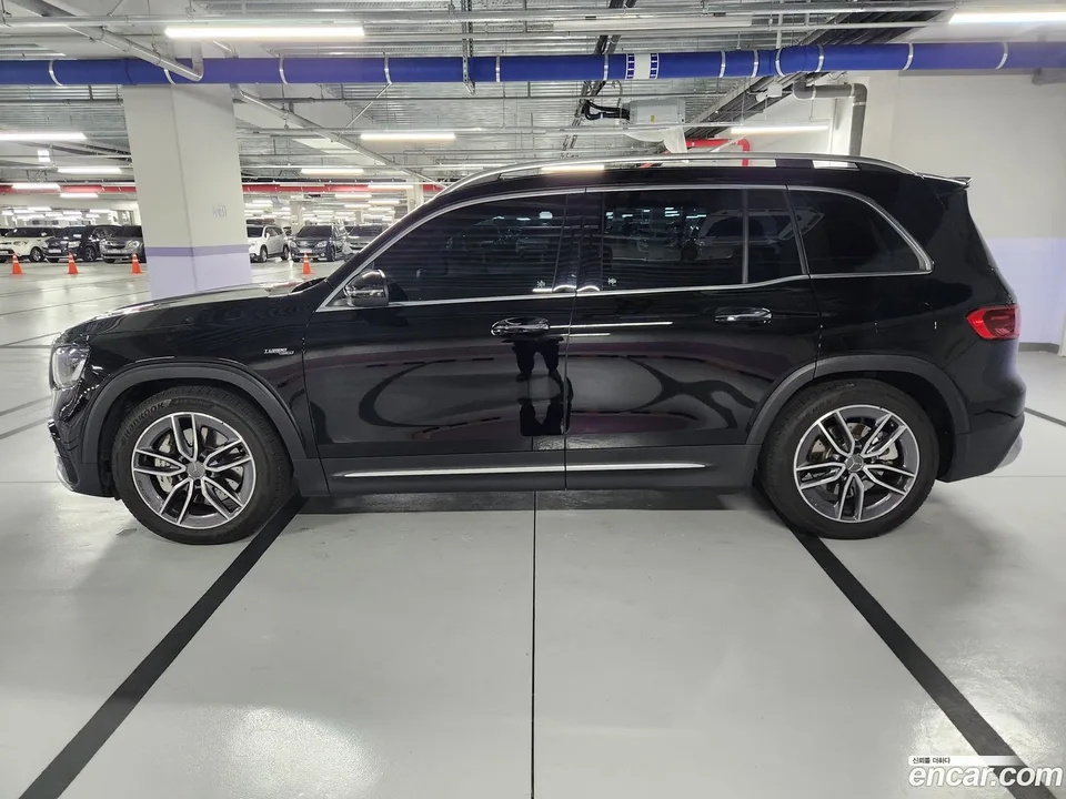 Mercedes-Benz GLB-Class AMG GLB35 4MATIC 2025 — миниатюра 5