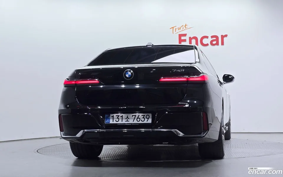 BMW 7 Series 740i xDrive M 2025 — миниатюра 4
