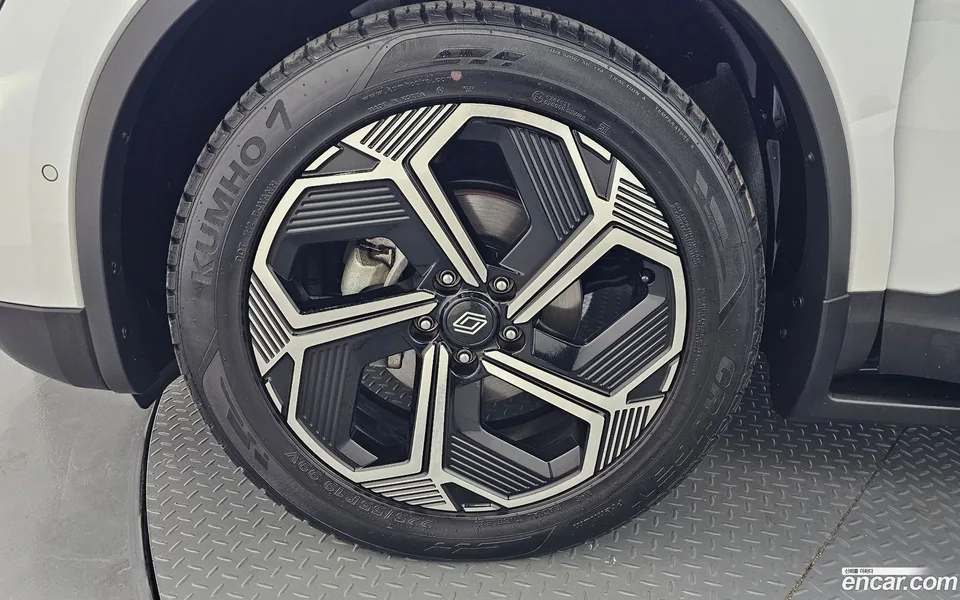 Renault Samsung QM6 2.0 GDe RE 2WD 2024 — миниатюра 2
