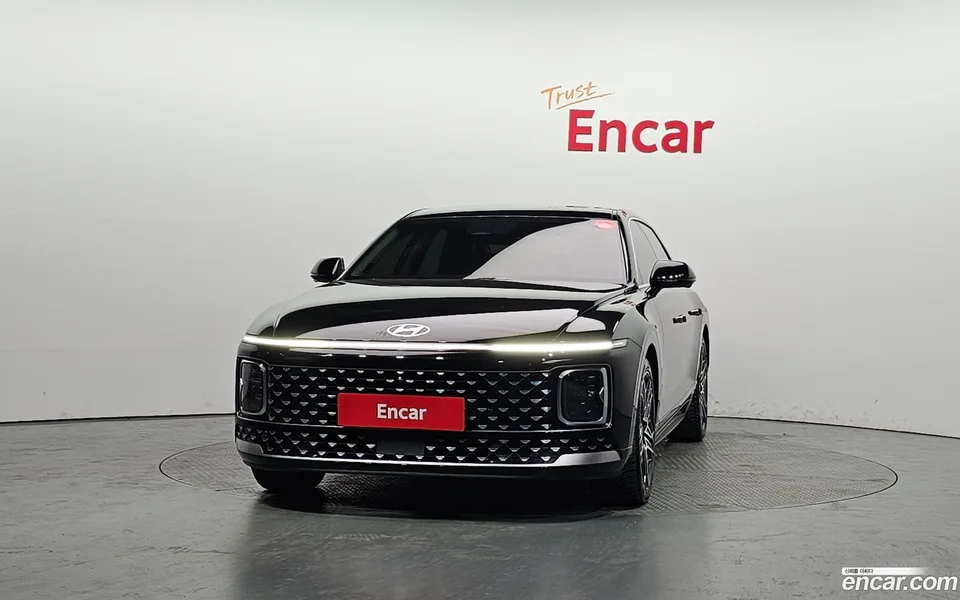 Hyundai Grandeur Hybrid 2023 — миниатюра 3