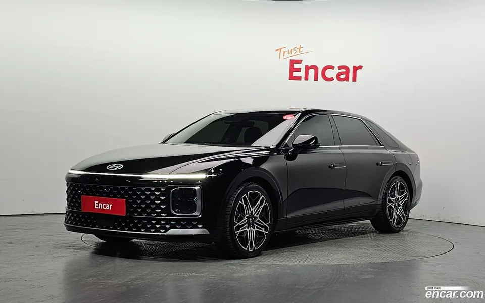 Hyundai Grandeur Hybrid 2023 — фото 1, купить с доставкой в Москву