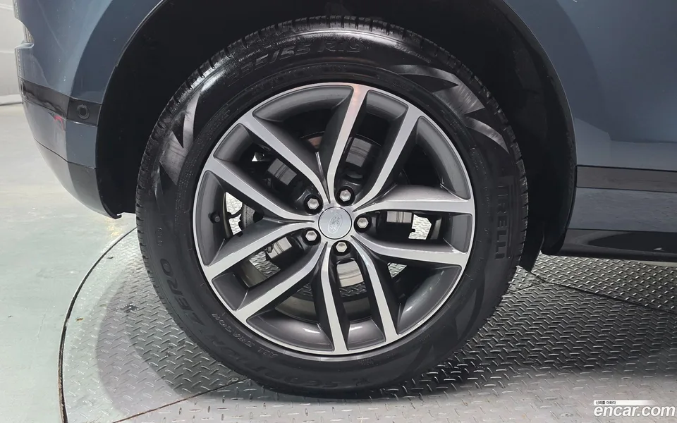 Land Rover Range Rover Evoque P250 SE 2024 — миниатюра 5