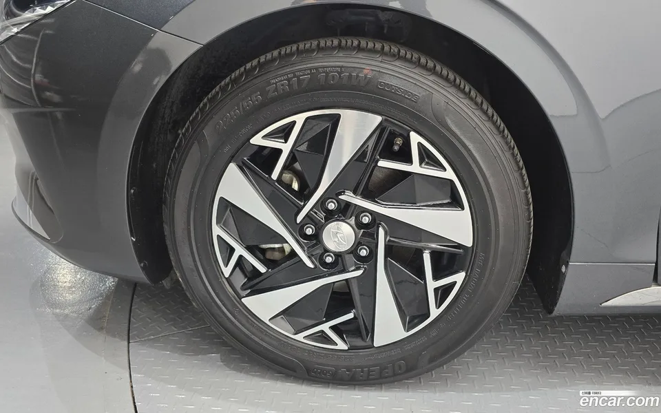 Hyundai Grandeur IG Hybrid 2022 — миниатюра 2