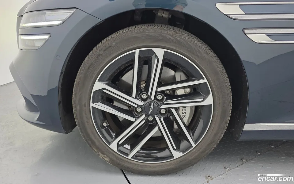 Genesis G80 2.5 2WD 2024 — миниатюра 2