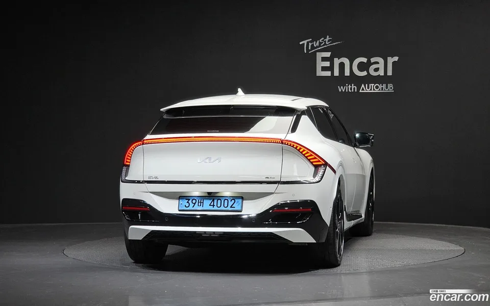 Kia EV6 4WD 2023 — миниатюра 4