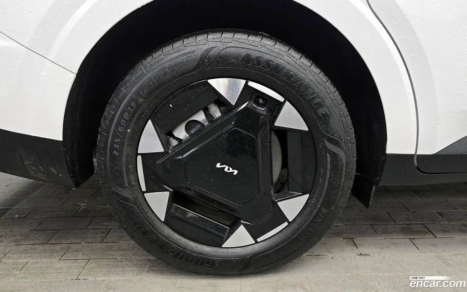 Kia Carnival HEV 9 2025 — миниатюра 2