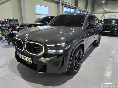 BMW XM 2023 купить в Москве