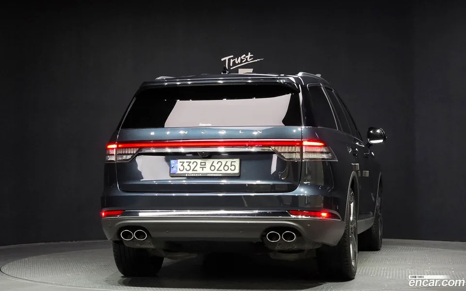 Lincoln Aviator 3.0 AWD 2022 — миниатюра 4